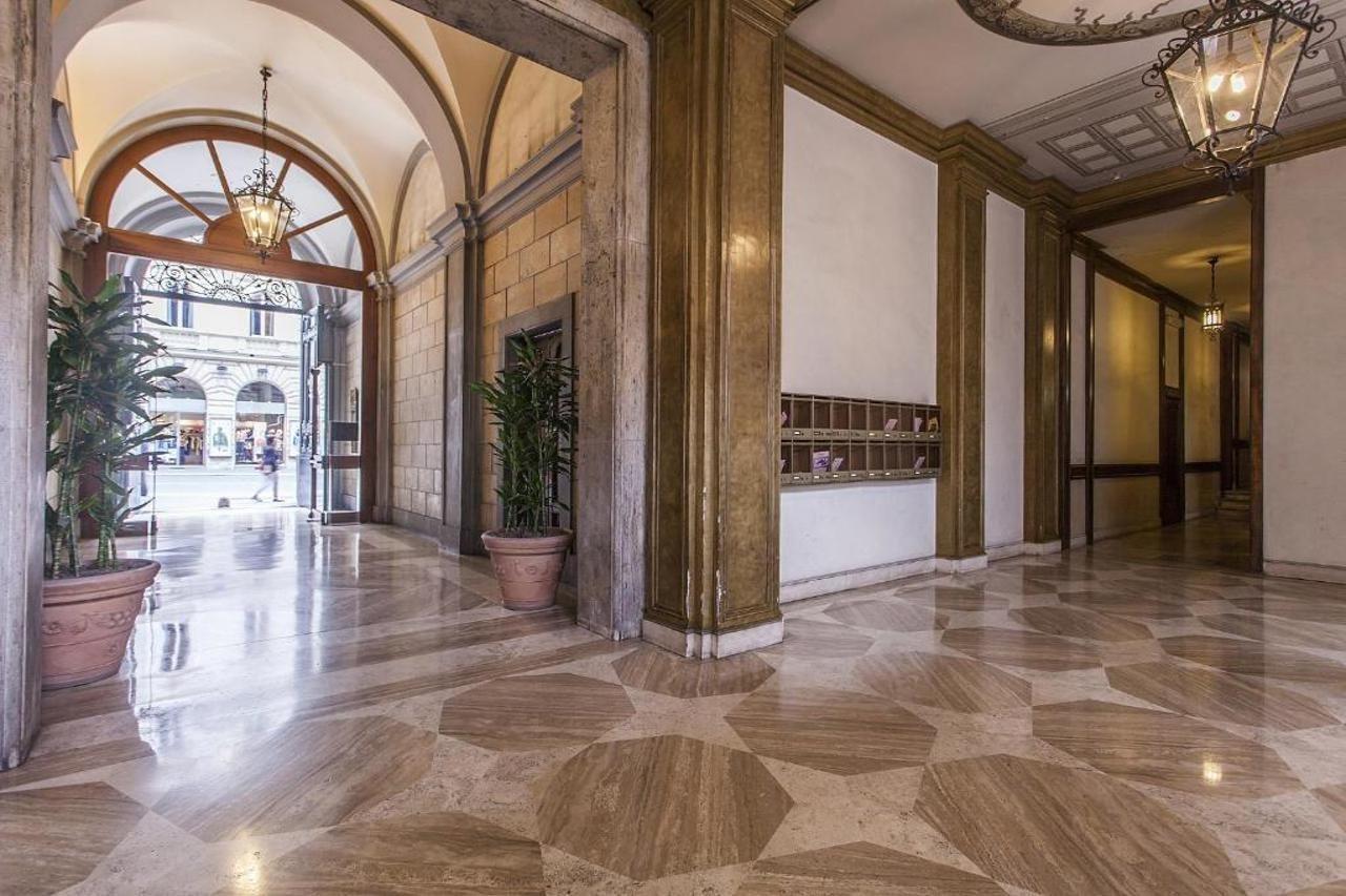 Hotel Regina Giovanna Roma Esterno foto