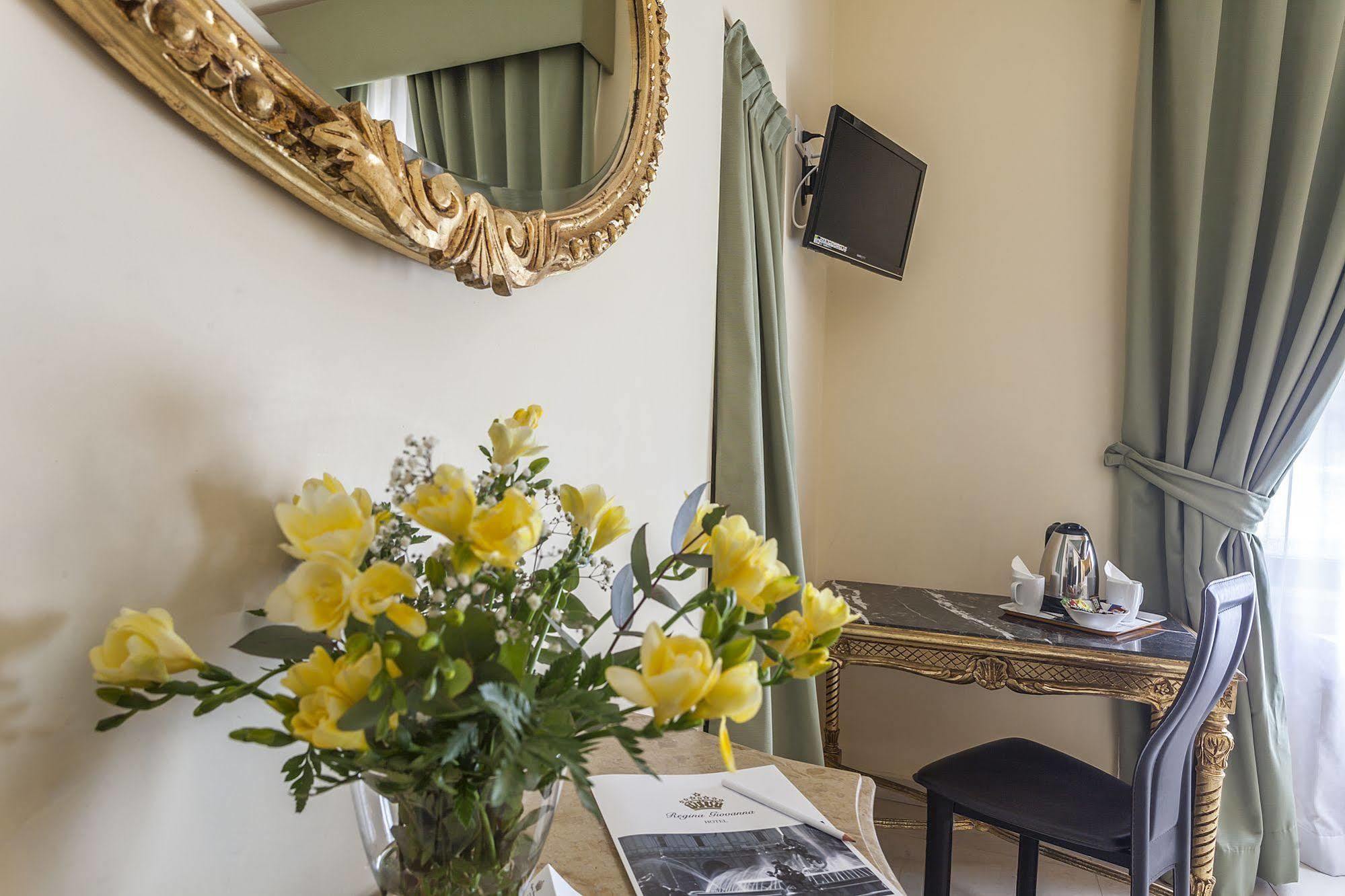 Hotel Regina Giovanna Roma Esterno foto